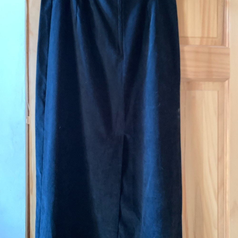 Navy blue skirt